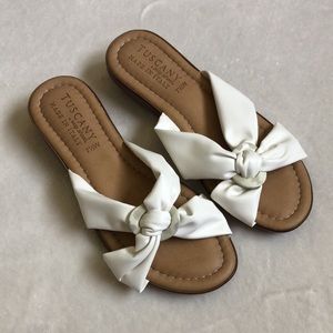 New Italian Tuscany By Easy Street White Faux Leather Strap Sandals